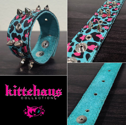 Teal Retro Leopard Leather Bracelet