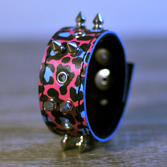 Pink Retro Leopard Leather Bracelet